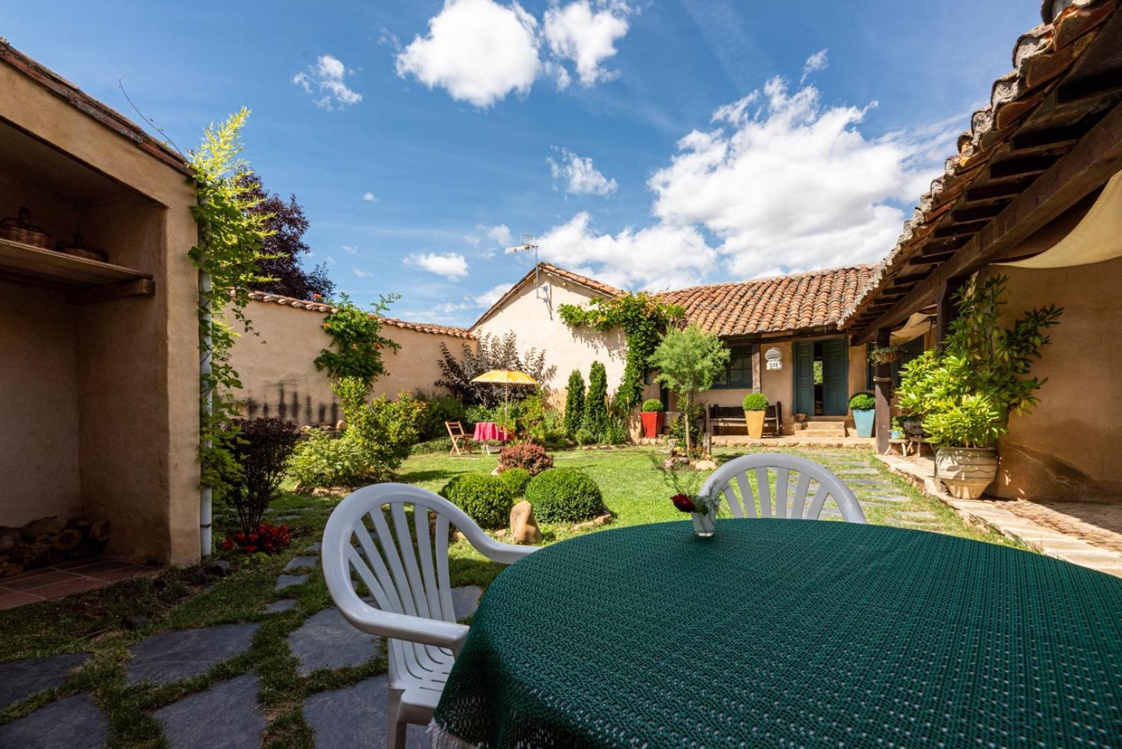 Descubre La Cepedana: Casa Rural Con Encanto En Cogorderos, A Solo 10 Km De Astorga 外观 照片